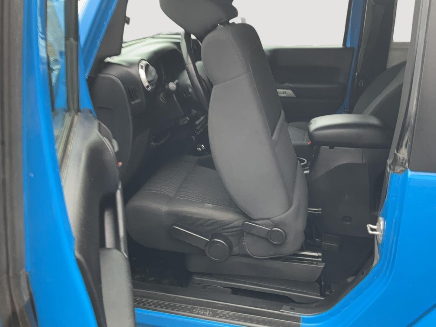 2012 Jeep Wrangler Sahara