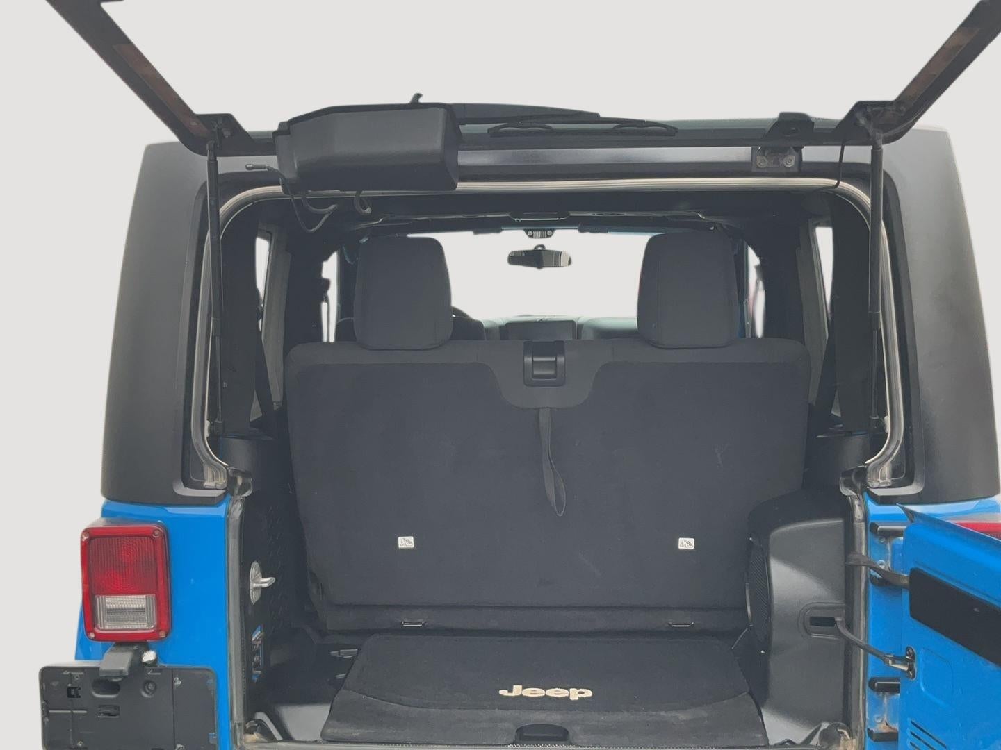 2012 Jeep Wrangler Sahara