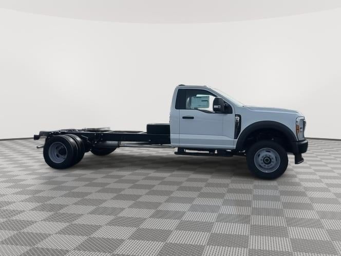 2024 Ford Super Duty F-600 DRW XL