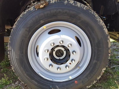 2024 Ford Super Duty F-600 DRW XL