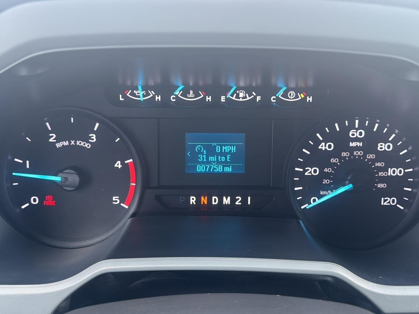 2022 Ford F-750 Straight Frame Base