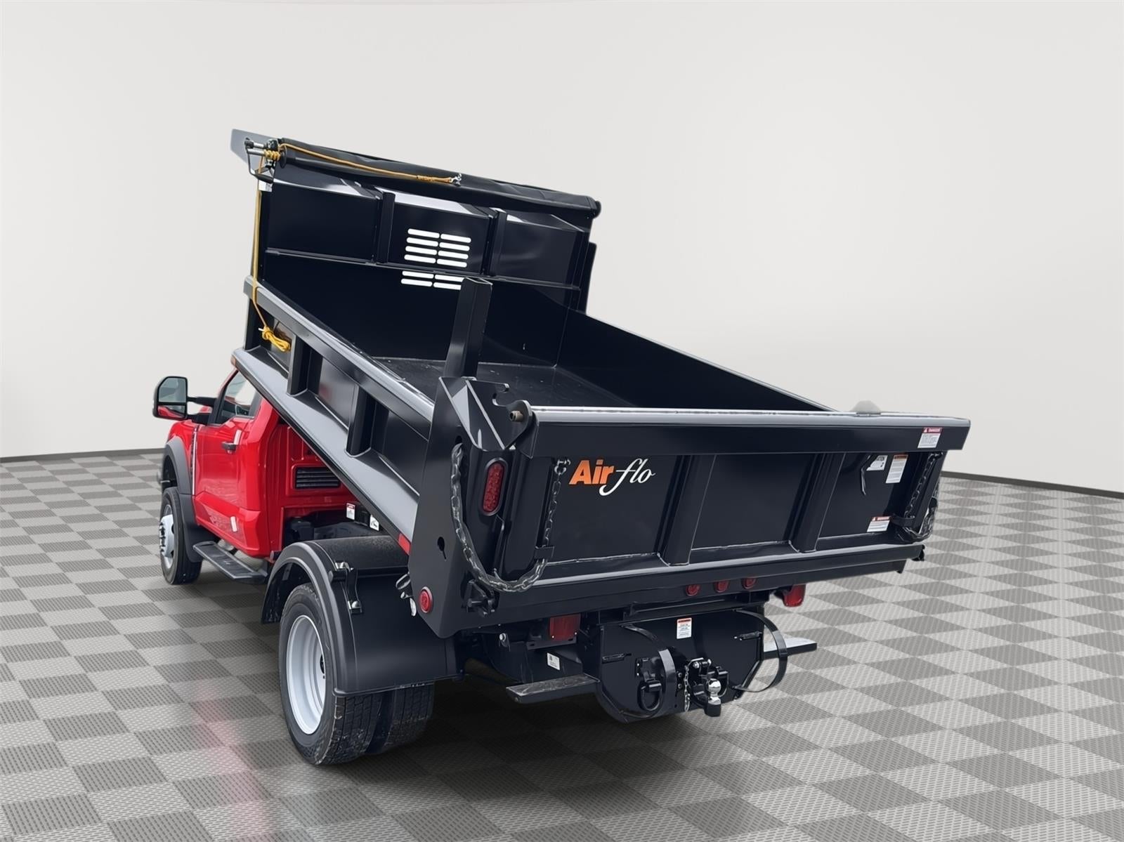 2025 Ford Super Duty F-550 DRW XL