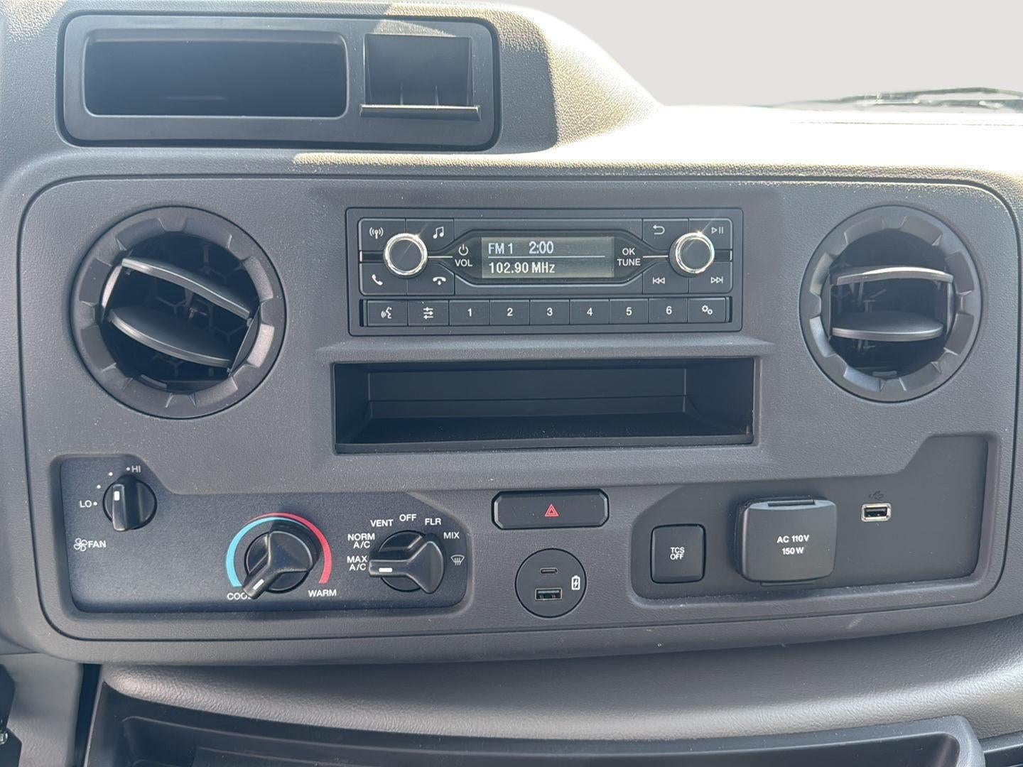 2025 Ford E-Series Cutaway XL