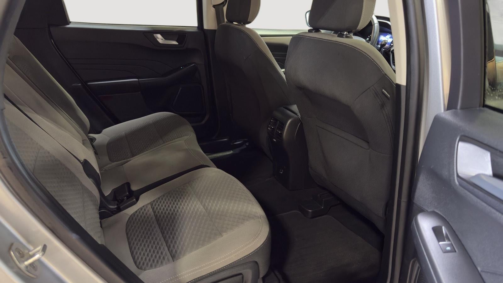 2021 Ford Escape SE Hybrid