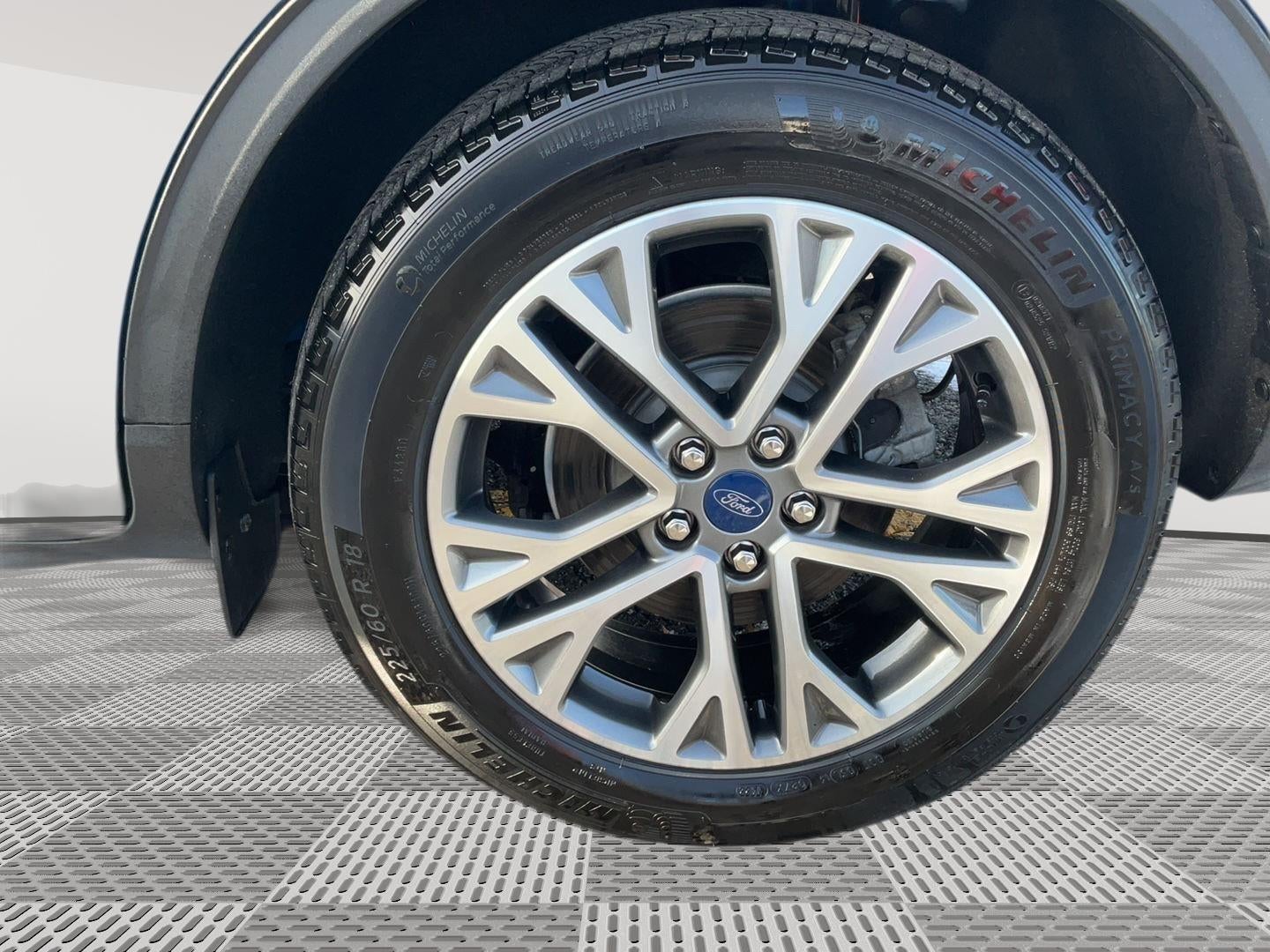 2022 Ford Escape SEL