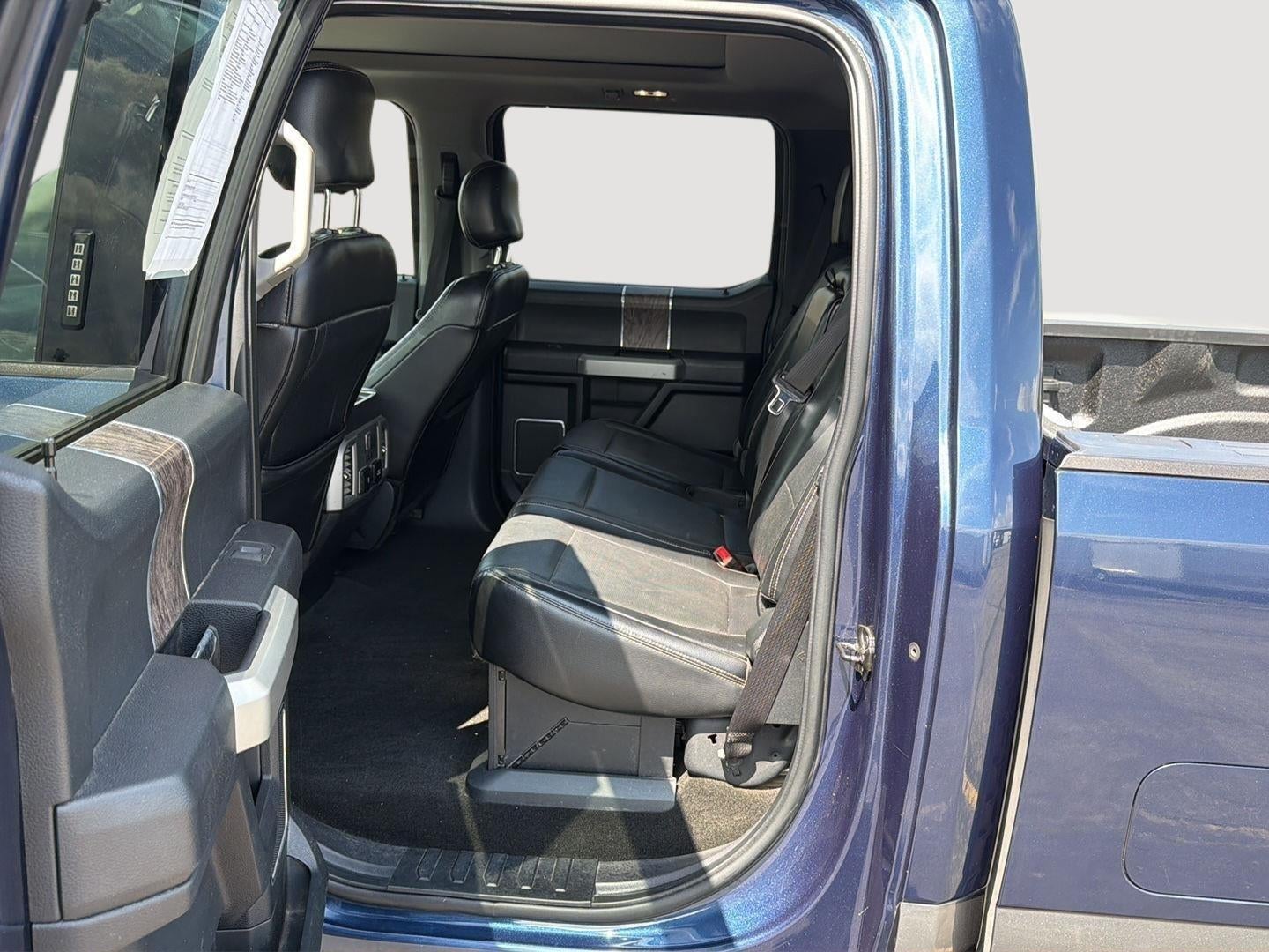 2017 Ford Super Duty F-250 SRW Lariat