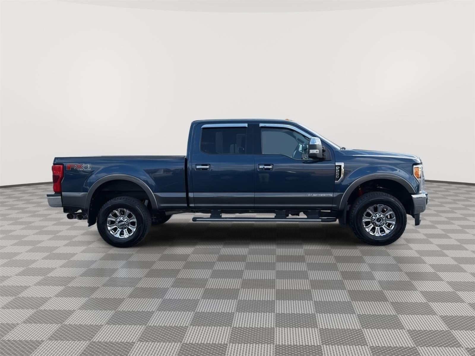 2017 Ford Super Duty F-250 SRW Lariat