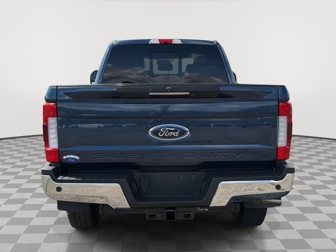 2017 Ford Super Duty F-250 SRW Lariat