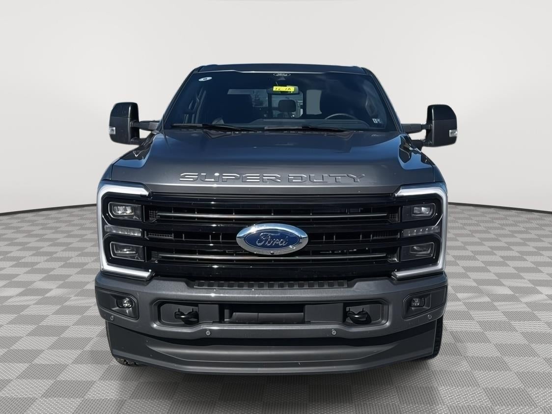 2025 Ford Super Duty F-250 SRW Platinum