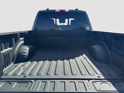 2025 Ford Super Duty F-250 SRW Platinum