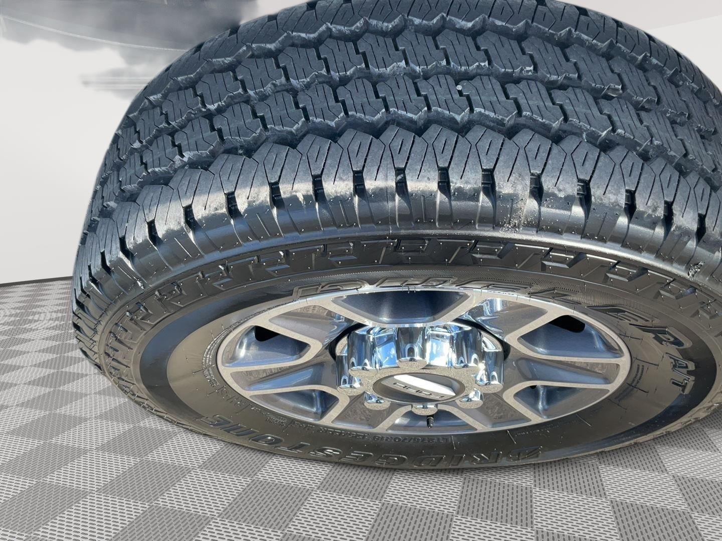 2027 Ford Super Duty F-250 Lariat