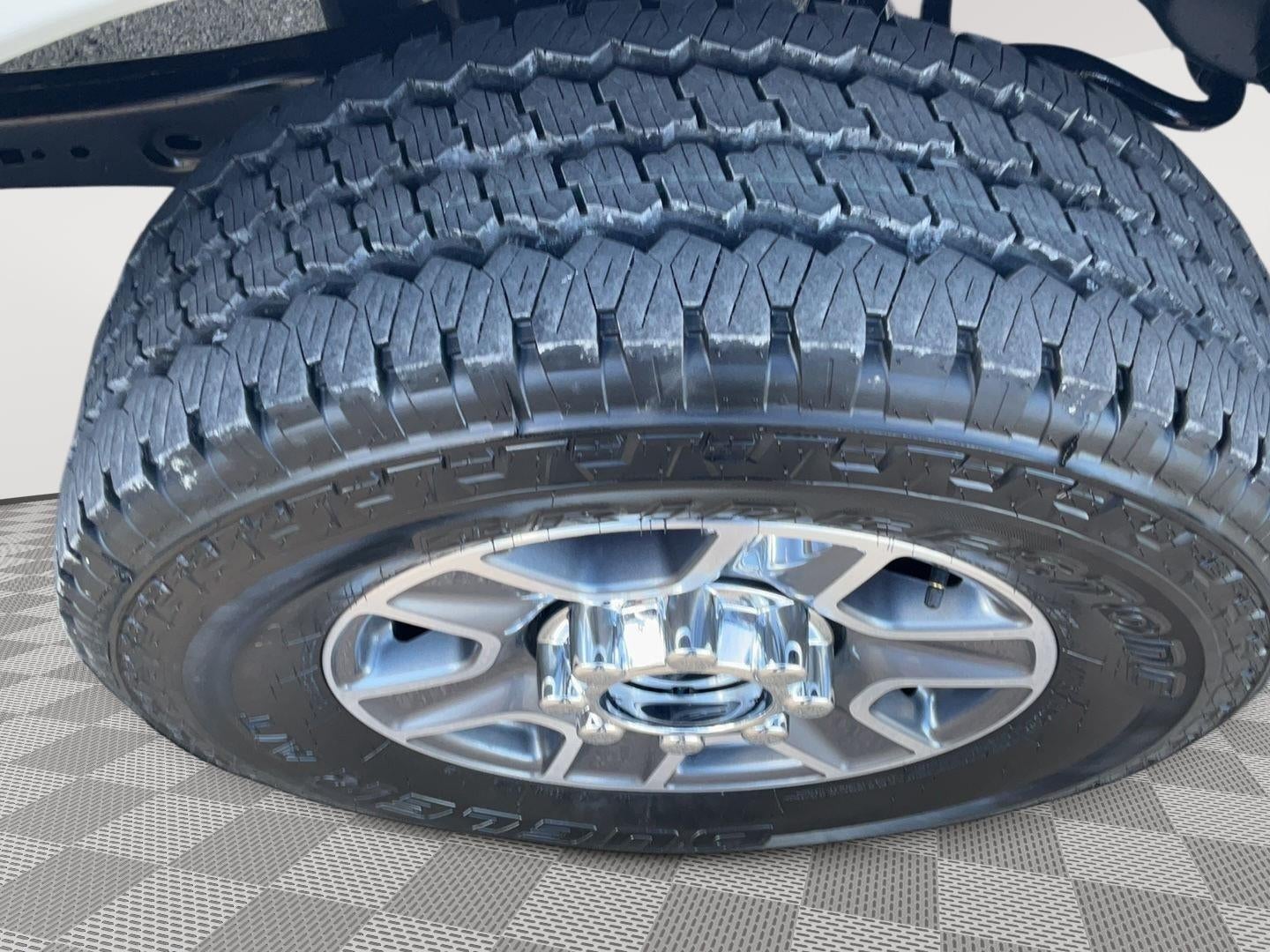 2027 Ford Super Duty F-250 Lariat