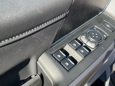 2027 Ford Super Duty F-350 XLT