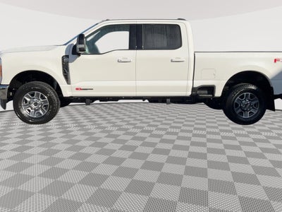 2026 Ford Super Duty F-350 SRW LARIAT