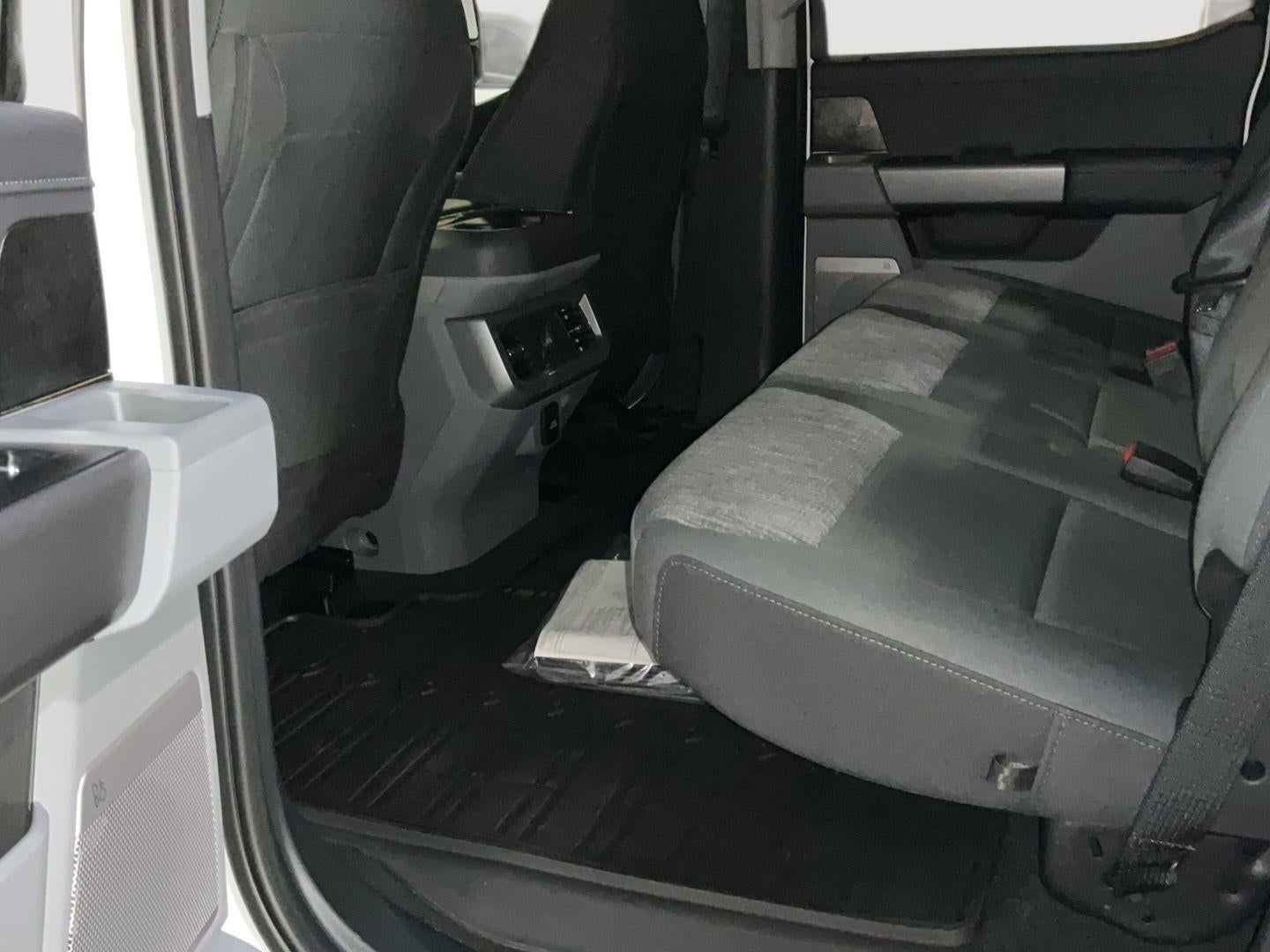 2026 Ford Super Duty F-350 SRW XLT