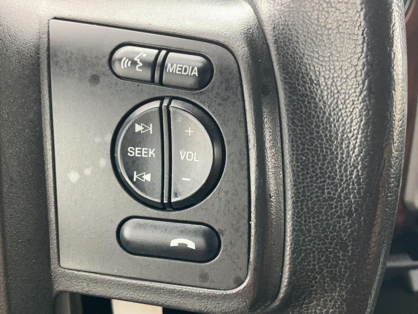 2015 Ford Super Duty F-350 DRW Lariat