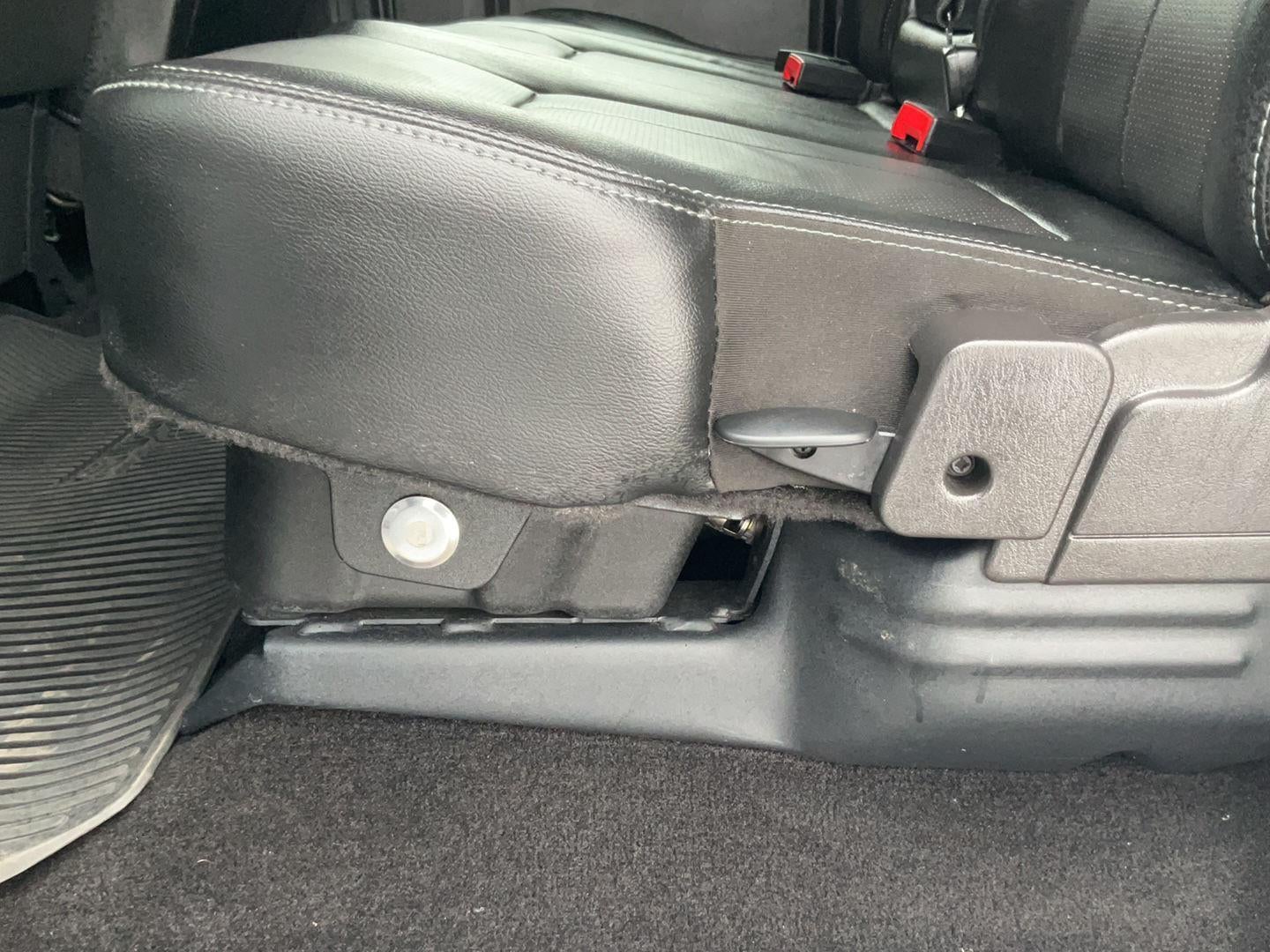 2015 Ford Super Duty F-350 DRW Lariat