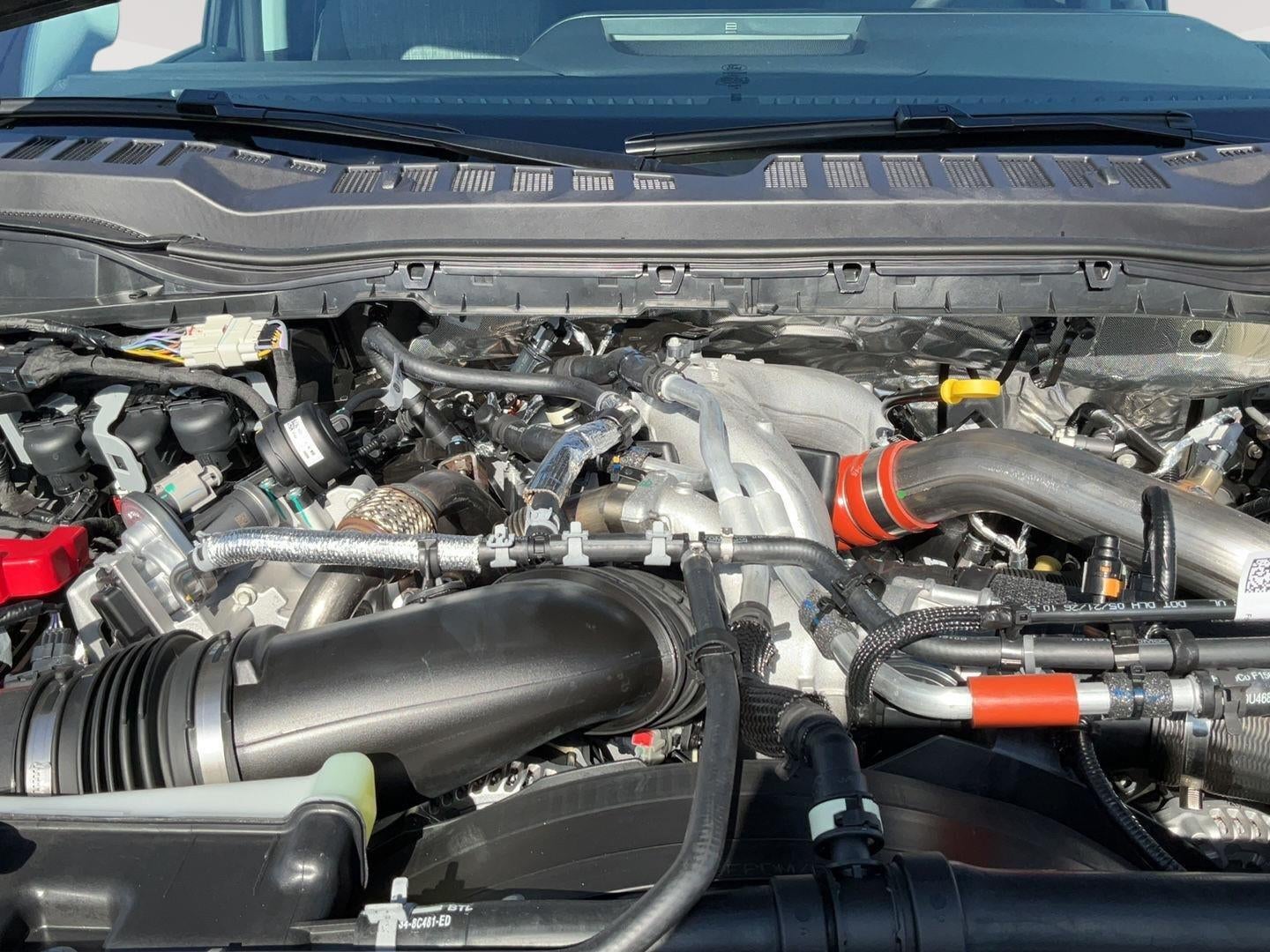 2027 Ford Super Duty F-350 DRW XLT