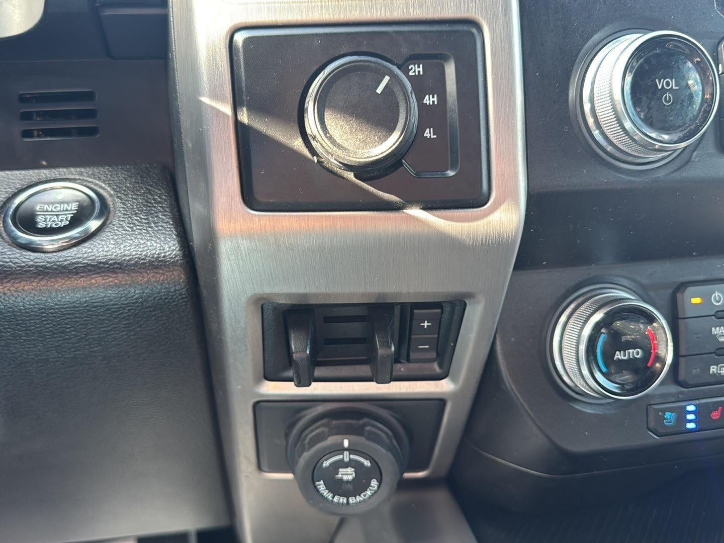 2021 Ford Super Duty F-350 DRW Platinum