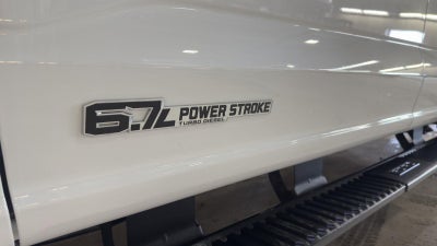 2026 Ford Super Duty F-350 DRW XLT