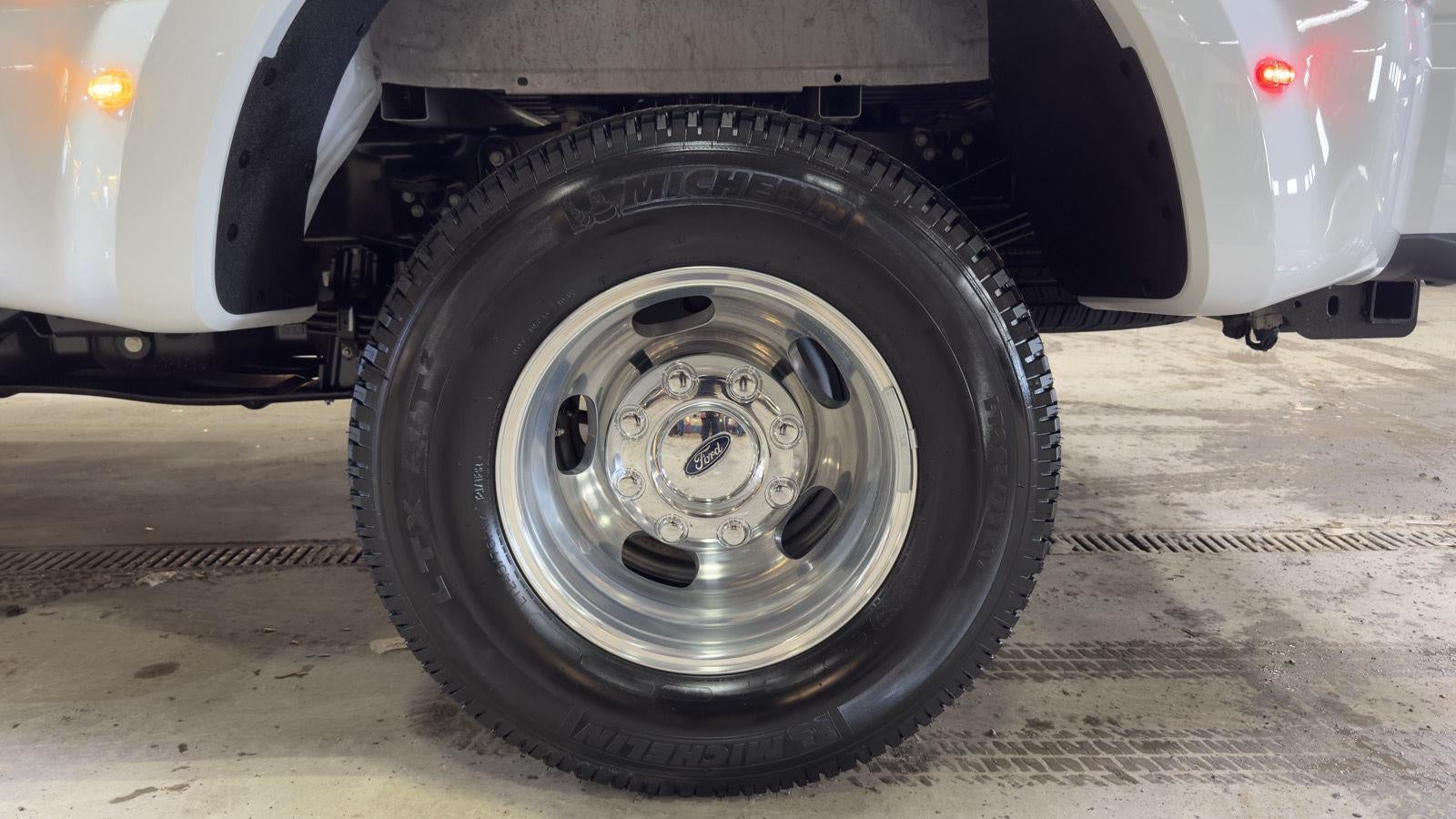 2026 Ford Super Duty F-350 DRW XLT