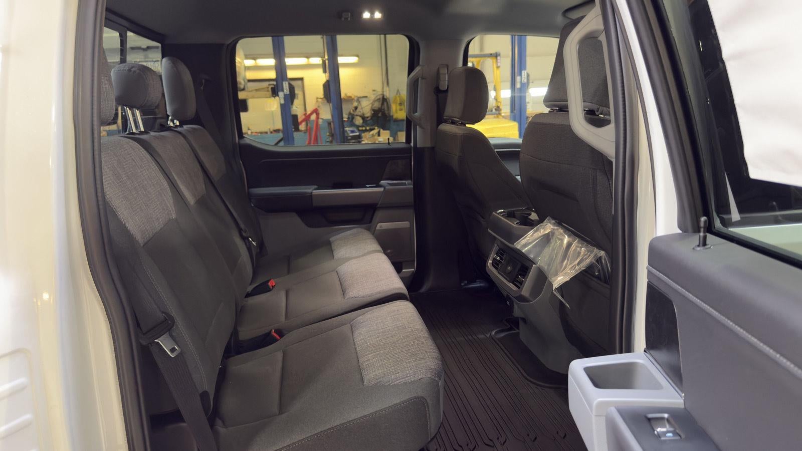 2026 Ford Super Duty F-350 DRW XLT