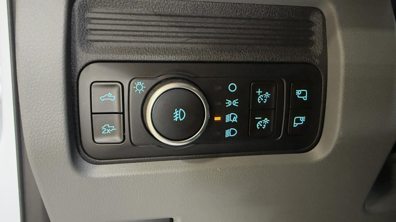 2026 Ford Super Duty F-350 DRW XLT