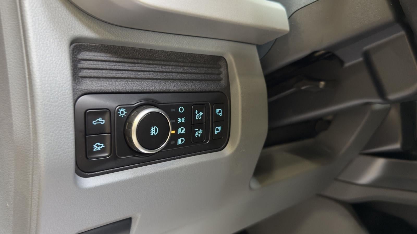 2026 Ford Super Duty F-350 DRW XLT