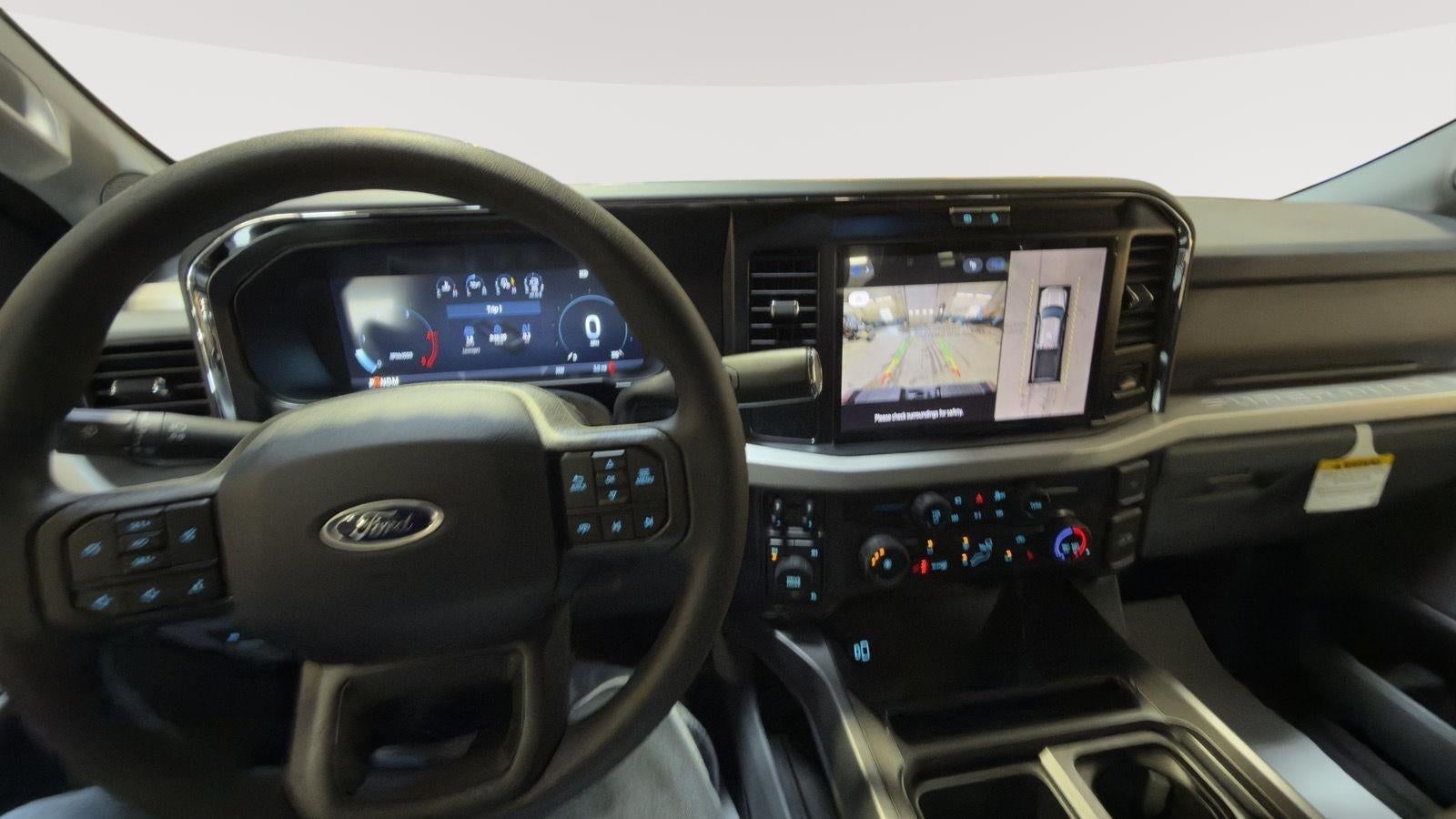 2026 Ford Super Duty F-350 DRW XLT