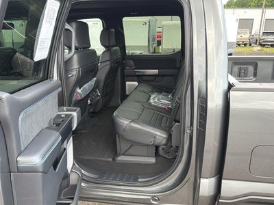 2026 Ford Super Duty F-450 Drw Platinum
