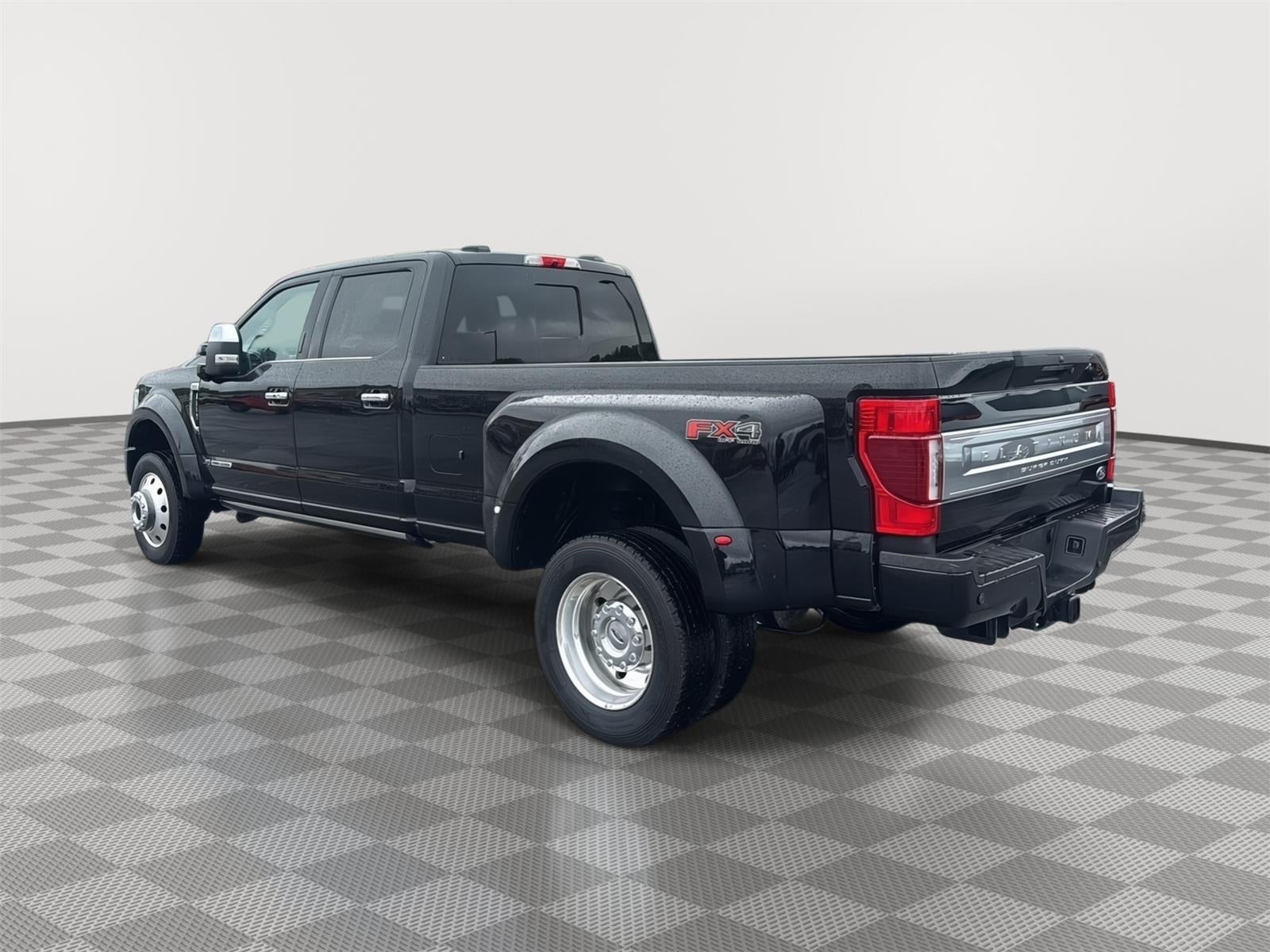 2021 Ford Super Duty F-450 DRW Platinum