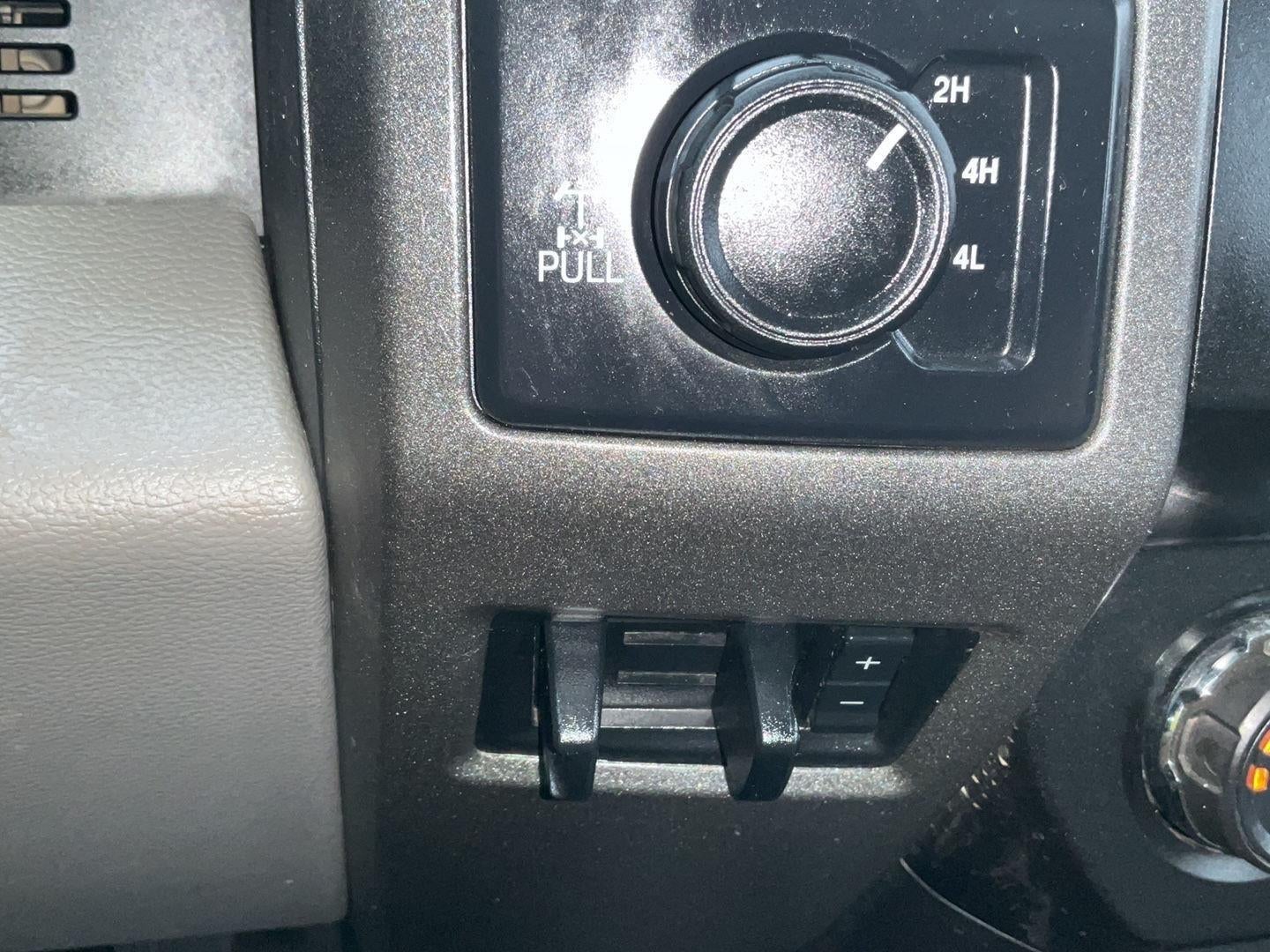 2019 Ford Super Duty F-350 SRW XL