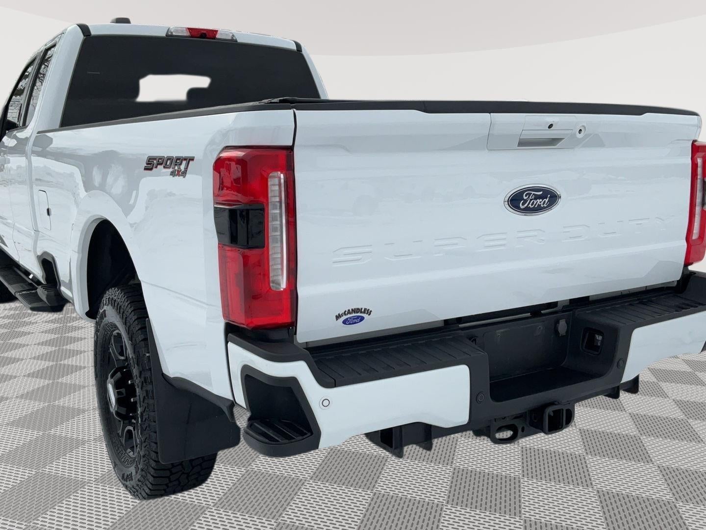 2023 Ford Super Duty F-350 SRW XLT