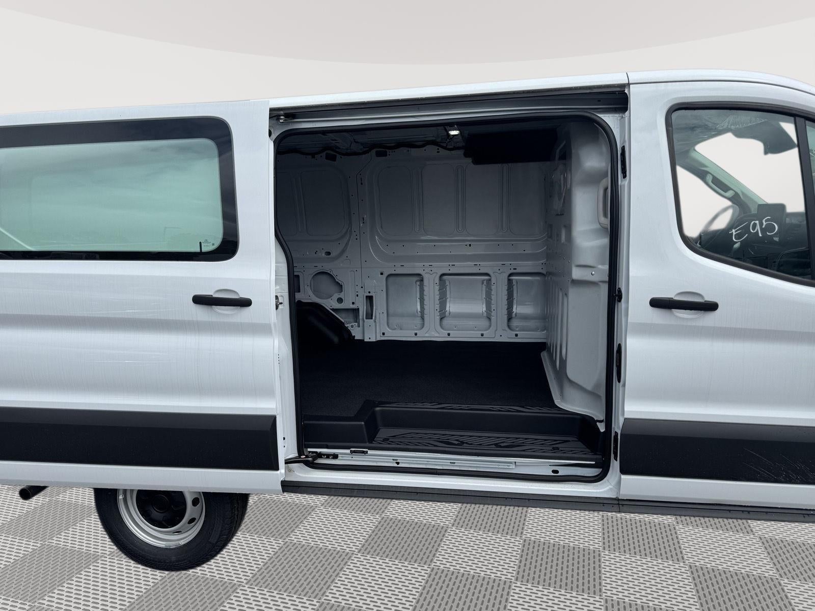 2024 Ford Transit Cargo Van Cargo Van