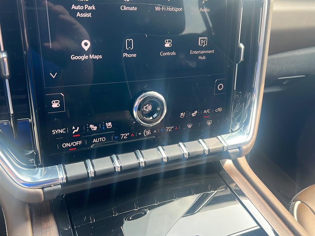 2025 GMC Yukon XL Denali Ultimate