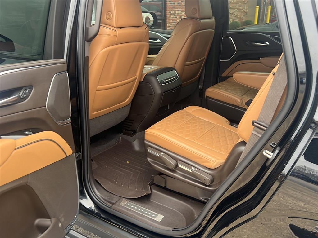 2022 Cadillac Escalade Sport