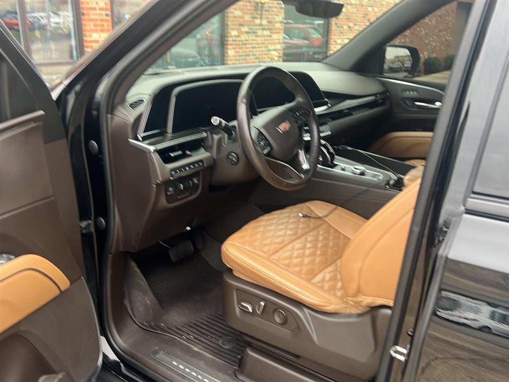 2022 Cadillac Escalade Sport