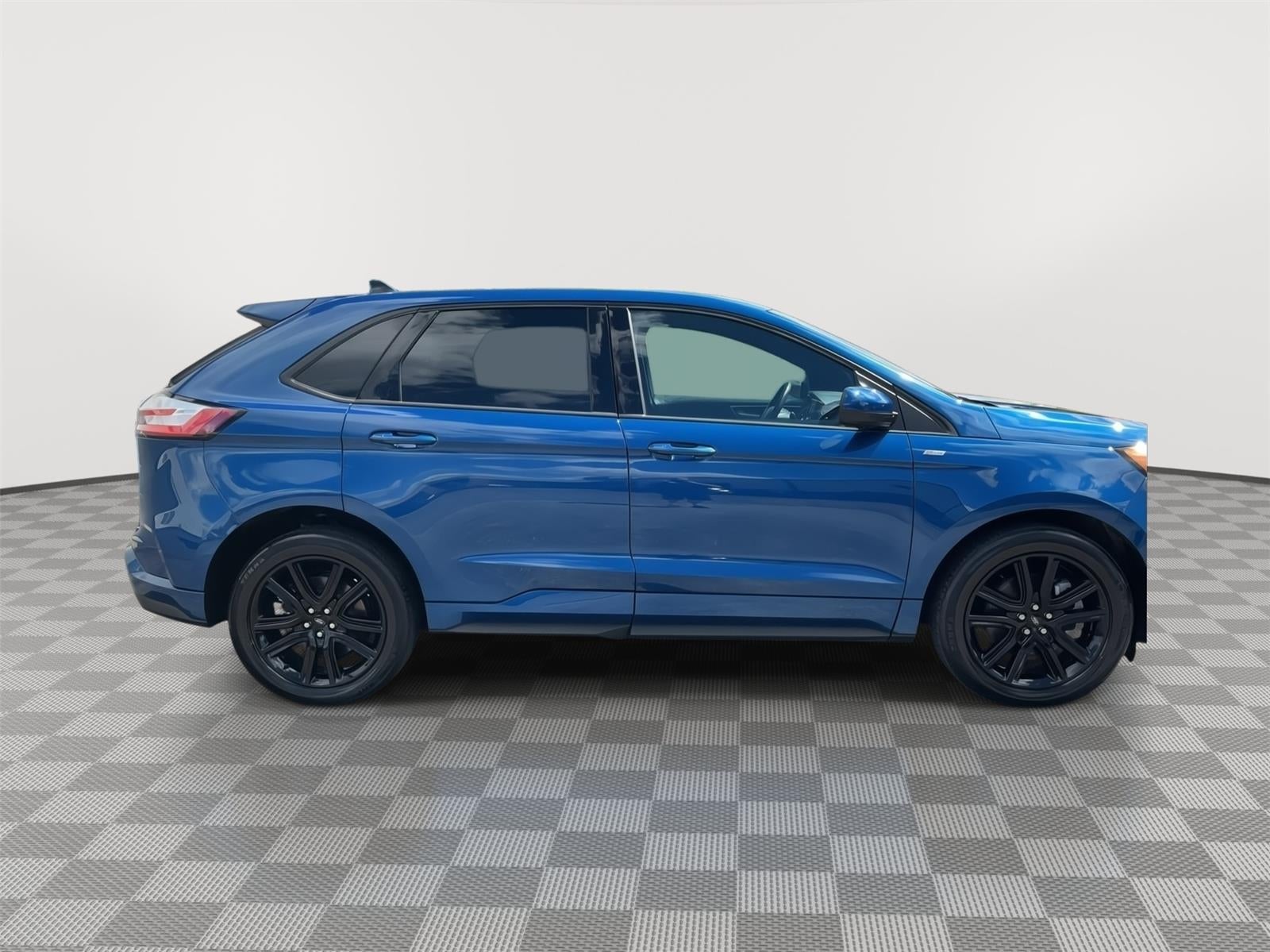 2022 Ford Edge ST-Line