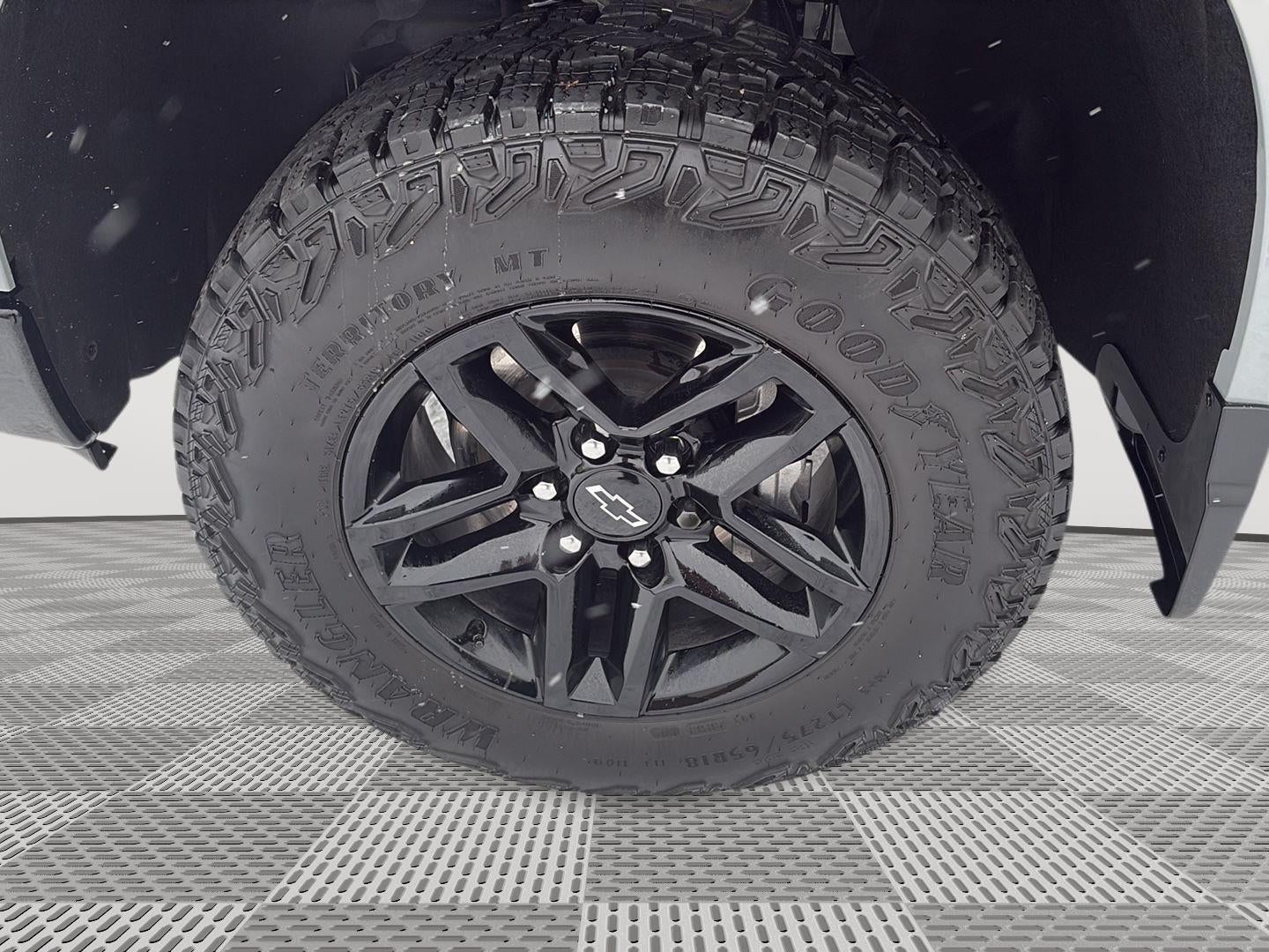 2025 Chevrolet Silverado 1500 Custom Trail Boss