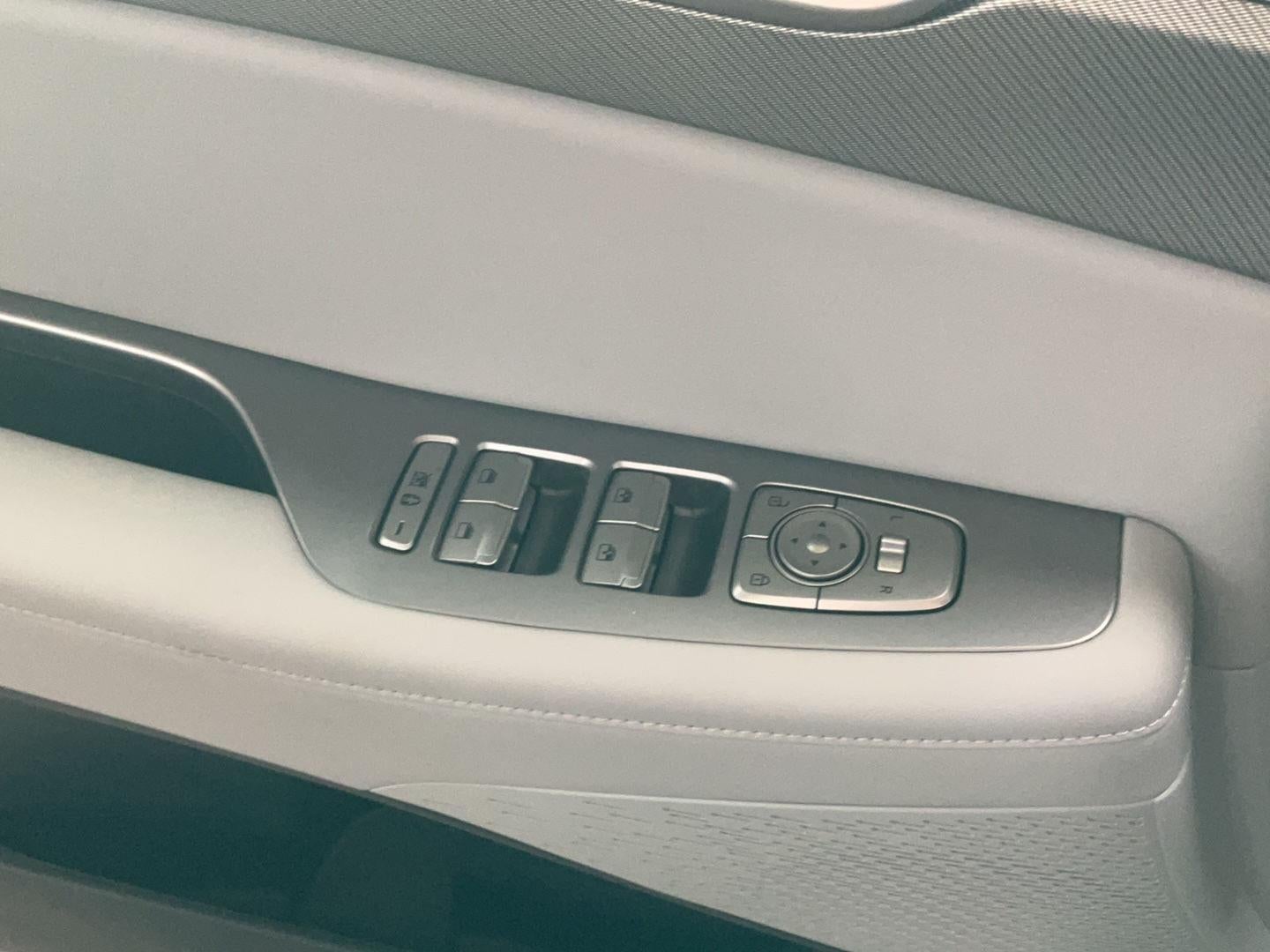 2025 Hyundai Palisade SEL Premium 8P