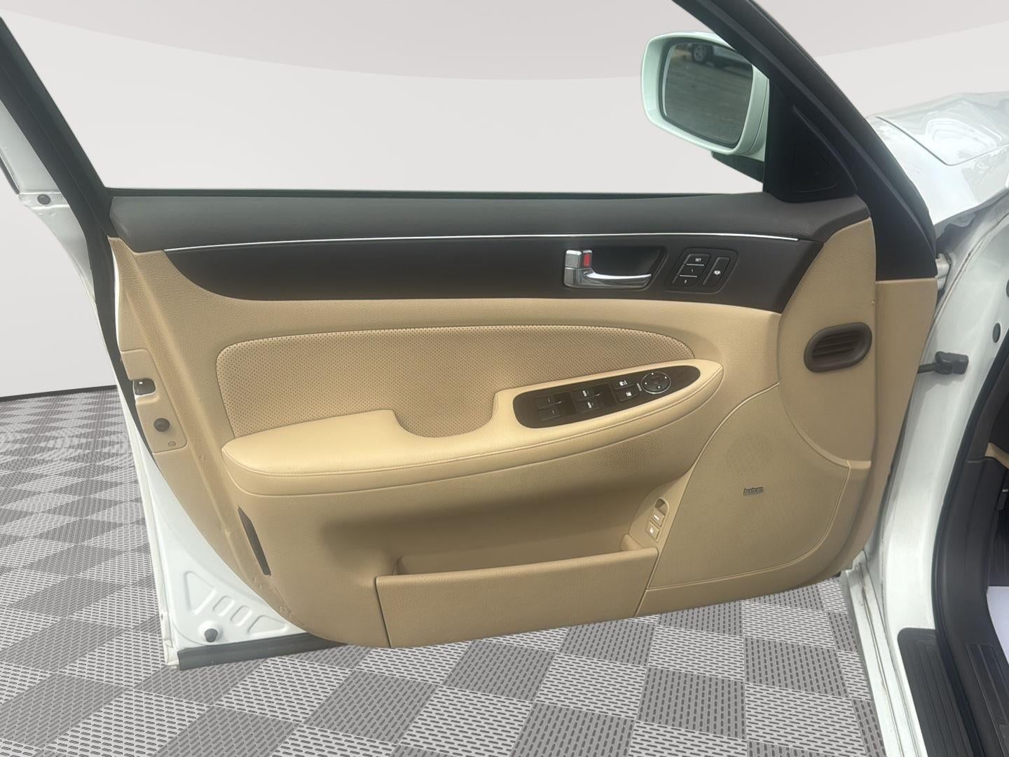 2009 Hyundai Genesis 3.8