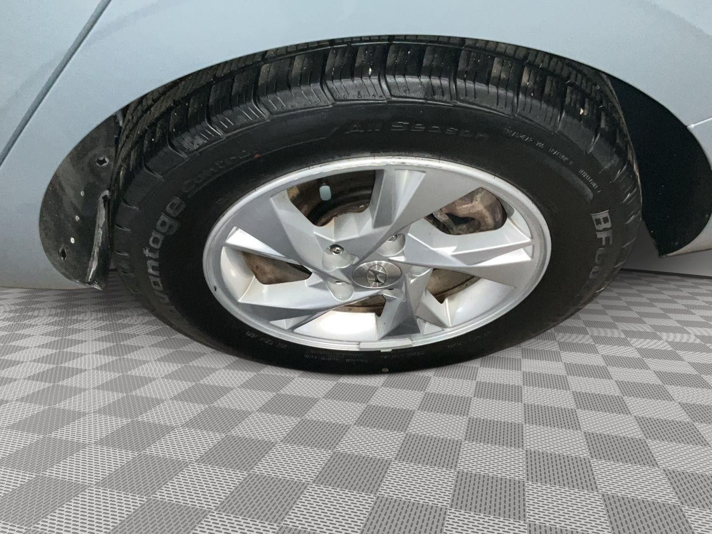 2021 Hyundai Elantra SE