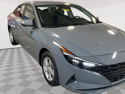 2021 Hyundai Elantra SE