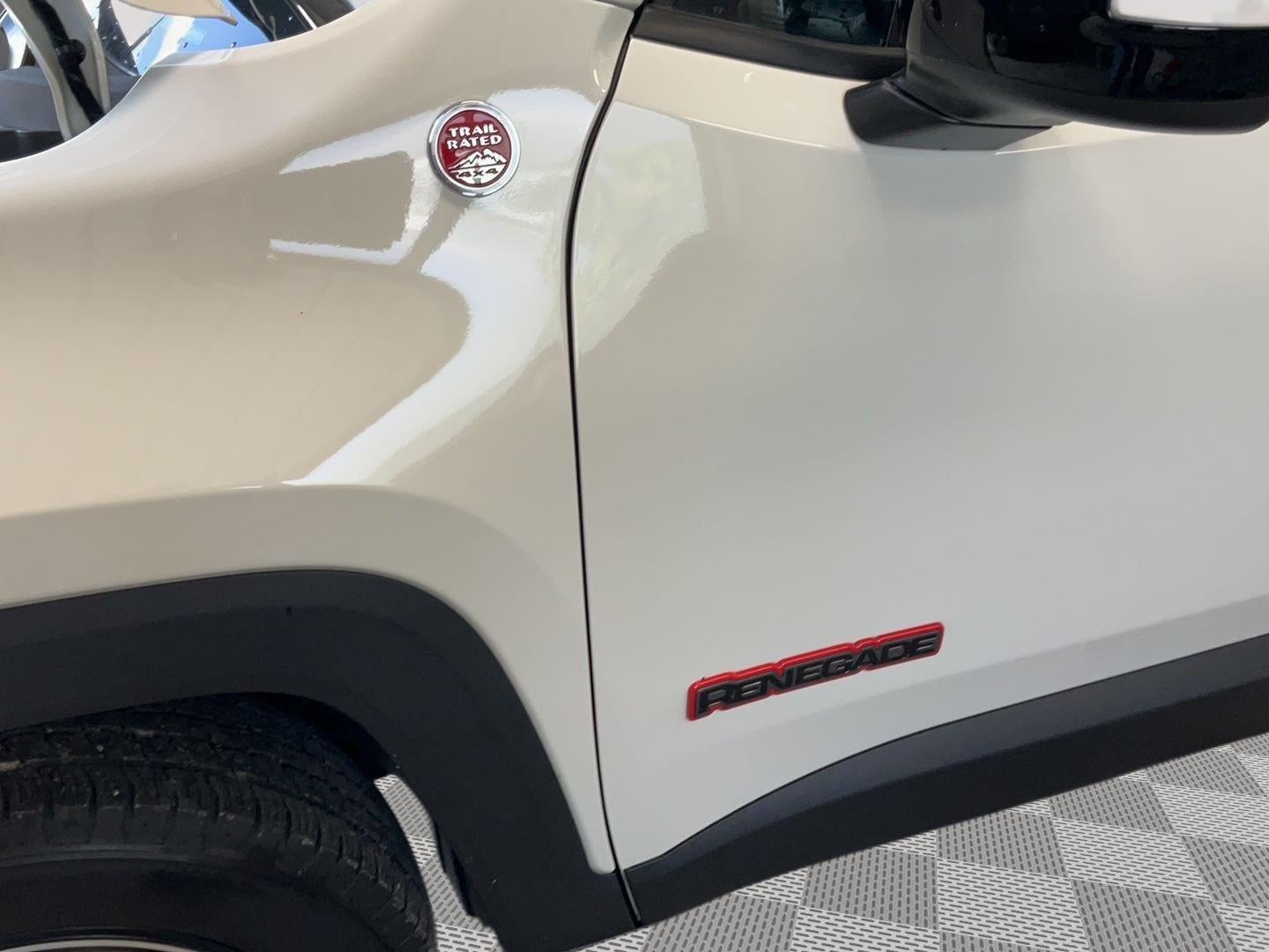 2022 Jeep Renegade Trailhawk