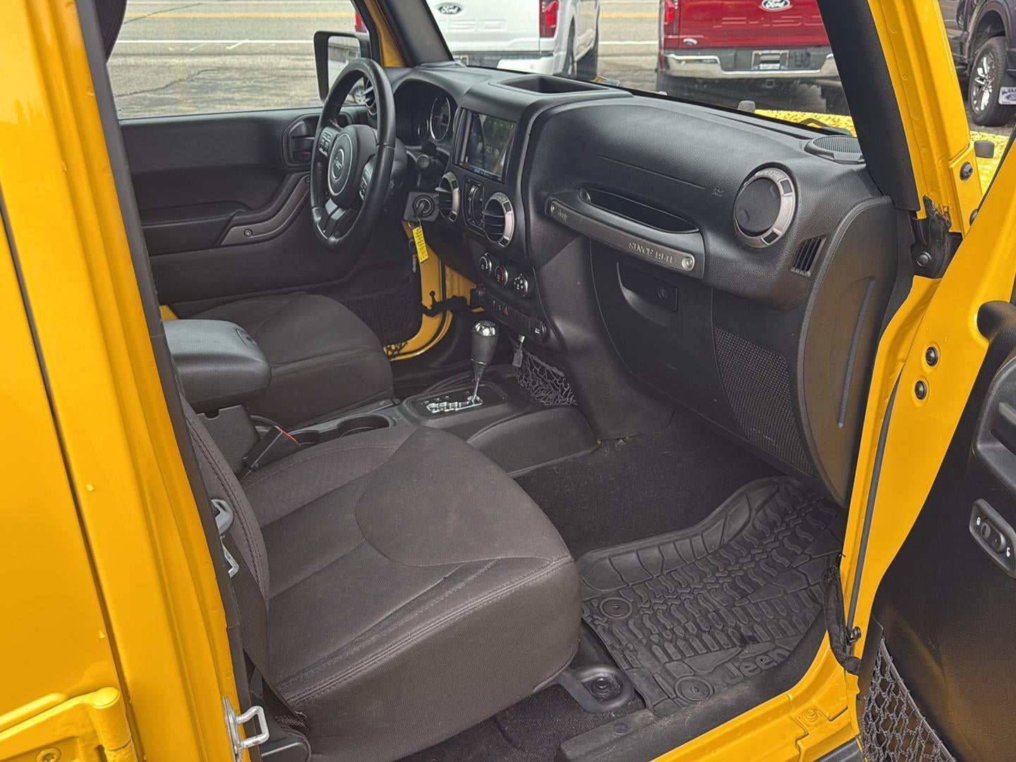 2015 Jeep Wrangler Unlimited Sport
