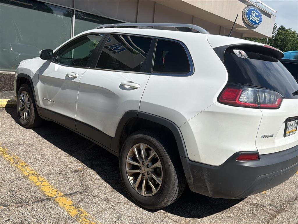 2019 Jeep Cherokee Base