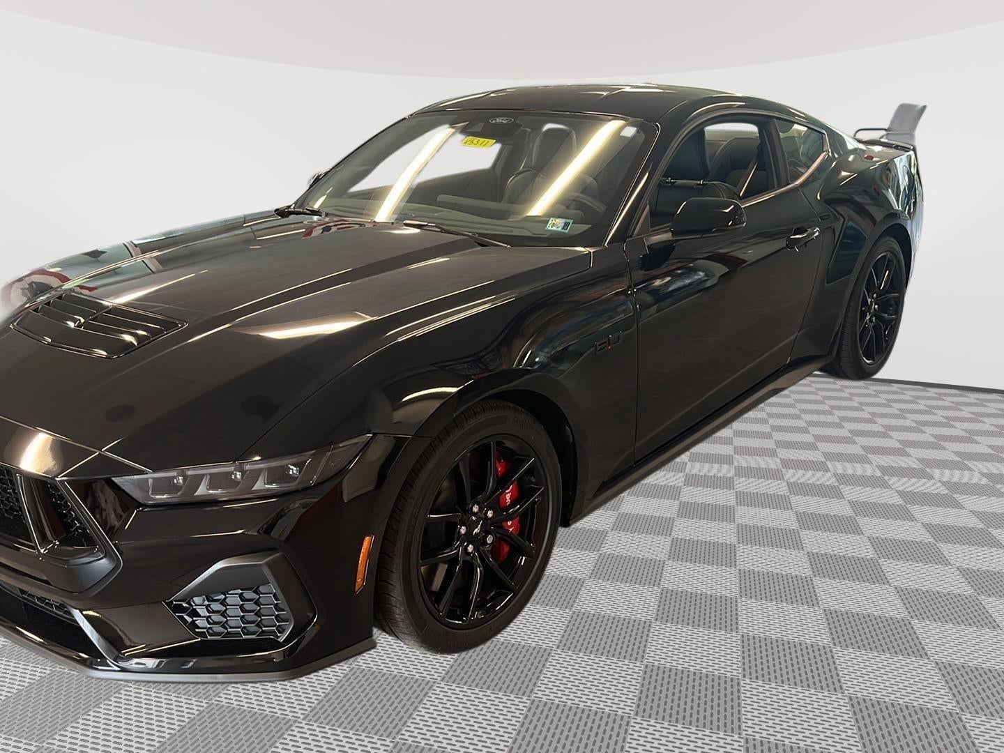2025 Ford Mustang GT Premium