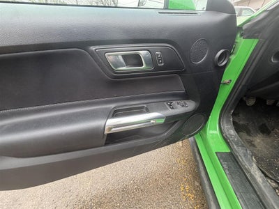 2019 Ford Mustang EcoBoost