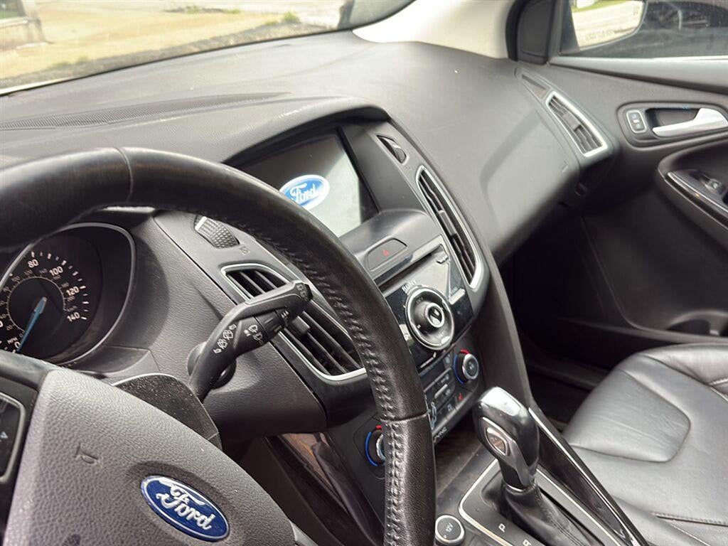 2016 Ford Focus Titanium