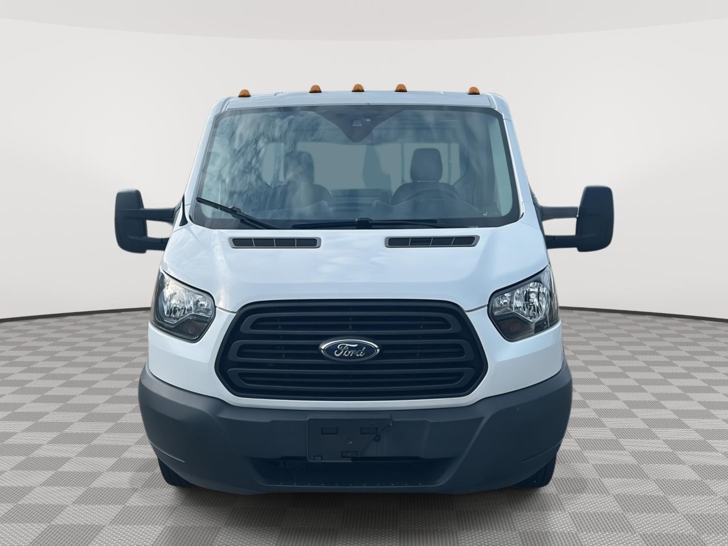 2019 Ford Transit Chassis Base